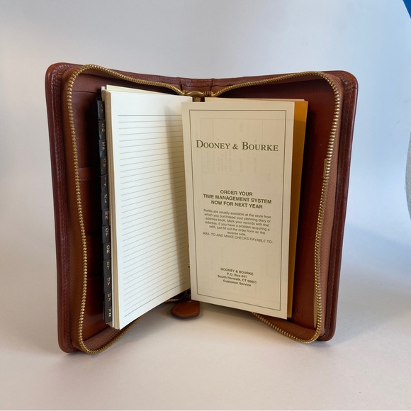 DOONEY & BOURKE AWL Black Leather Zip Around AGENDA Vintage 8 x 5.5 PLANNER - Picture 7 of 9